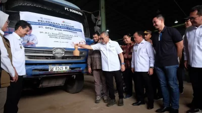 Menteri Perdagangan Republik Indonesia Dr (H.C.) H. Zulkifili Hasan, SE., MM Kunker Ke Muaro Jambi