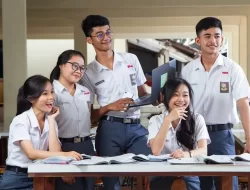 Kemendikbud resmi hapus jurusan IPA, IPS dan Bahasa, di SMA dari tahun ini