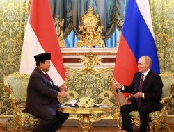 Siap Perkuat Hubungan RI-Rusia, Prabowo Bertemu Putin di Kremlin