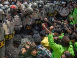 DPR Pastikan RUU Pilkada Batal Disahkan, Bakal Patuhi Putusan MK