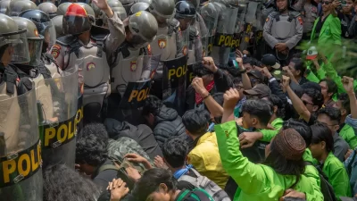 DPR Pastikan RUU Pilkada Batal Disahkan, Bakal Patuhi Putusan MK