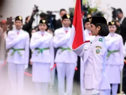 Di Ibu Kota Nusantara, Presiden Jokowi Kukuhkan 76 Anggota Paskibraka Tahun 2024