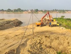 Stockpile Pasir Bikin Resah, Warga Teluk Kenali Protes