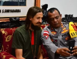 Sempat Disandera OPM, Pilot Susi Air Phillip Mark Marthens Dibebaskan