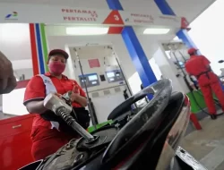 Fyuuuhh… Sepeda Motor Belum Wajib Daftar BBM Subsidi Pakai QR Code