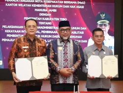 Pj. Bupati Tebo Hadiri Penyerahan Harmonisasi Perda di Kemenkumham
