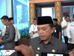Gubernur Al Haris Tetapkan Kenaikan UMP Jambi Tahun 2025 Sebesar 6,5 Persen