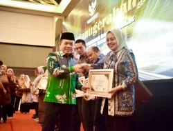 Pemkot Jambi Raih Anugerah Badan Publik Terbaik dalam Pengelolaan Informasi