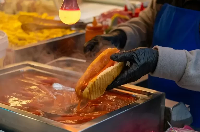 Kim Jong-un Larang Rakyat Korea Utara Konsumsi Hot Dog karena Dianggap Kebarat-baratan