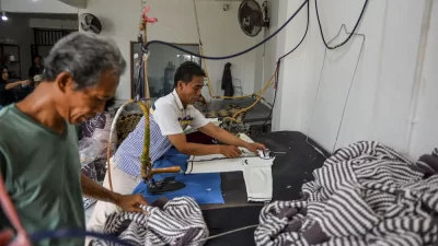 Pemerintah resmi naikkan usia pensiun pekerja di Indonesia jadi 59 tahun