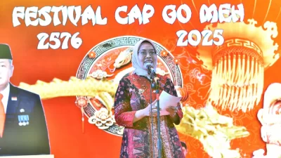Pj Wali Kota Jambi Hadiri Puncak Perayaan Cap Go Meh 2576 di Yayasan Amitabha