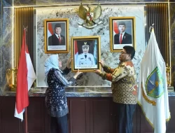 Pelepasan Pj Wali Kota Jambi Sri Purwaningsih, Suasana Haru Iringi Perpisahan