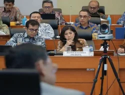 Menkomdigi Batasi 1 NIK Hanya Bisa untuk 9 Nomor HP