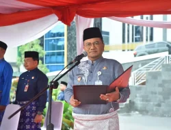 Pemkot Jambi Gelar Upacara Hardiknas 2025 di Tengah Rintik Hujan