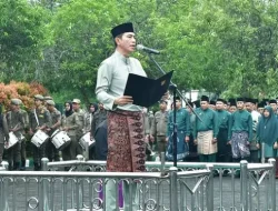 Mhd. Fadhil Arief Pimpin Upacara Hari Pendidikan Nasional 2025