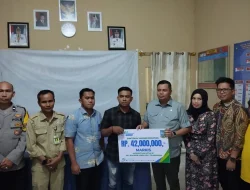Ketua DPRD Kota Jambi Serahkan Santunan Jaminan Kematian kepada Ahli Waris Ketua RT