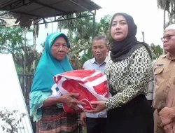 Ketua TP PKK Muaro Jambi Ririn Novianty Salurkan Bantuan untuk Korban Kebakaran di Pudak