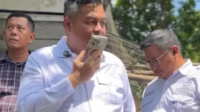 Ketua DPRD Kota Jambi Tinjau Longsor Buluran, Langsung Koordinasi dengan Wali Kota