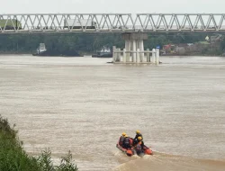 Hari Kedua Pencarian Wanita Lompat dari Jembatan Auduri 1, SAR Perluas Penyisiran