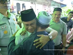 Wali Kota Jambi Serahkan Santunan kepada Keluarga Korban KRL Bekasi