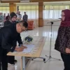 YPJ Sah Kelola Unbari, Dr Yunan Surono Dilantik Jadi Pj Rektor