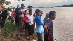 Lagi Cuci Tangan di Pinggir Sungai Batanghari, Bocah 7 Tahun Terjatuh dan Tenggelam