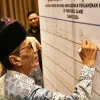 Bakhtiar Hadiri Deklarasi Akselerasi Standar Pelayanan Minimum Pendidikan
