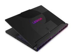 Lenovo Hadirkan Laptop FIFA Edition dengan AI dan RTX 5070Ti