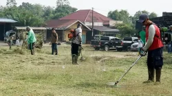 Tindak Lanjuti Instruksi Bupati, OPD Tanam Pohon di Batin XXIV